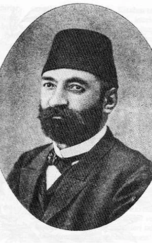 Muallim Naci resmi