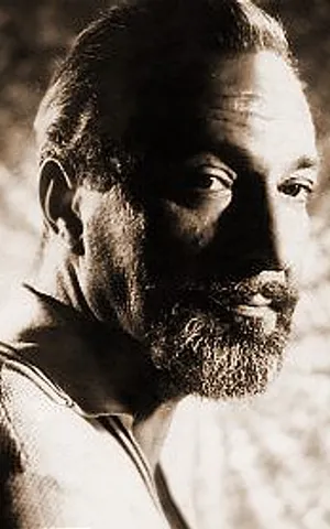 Suat Taşer resmi